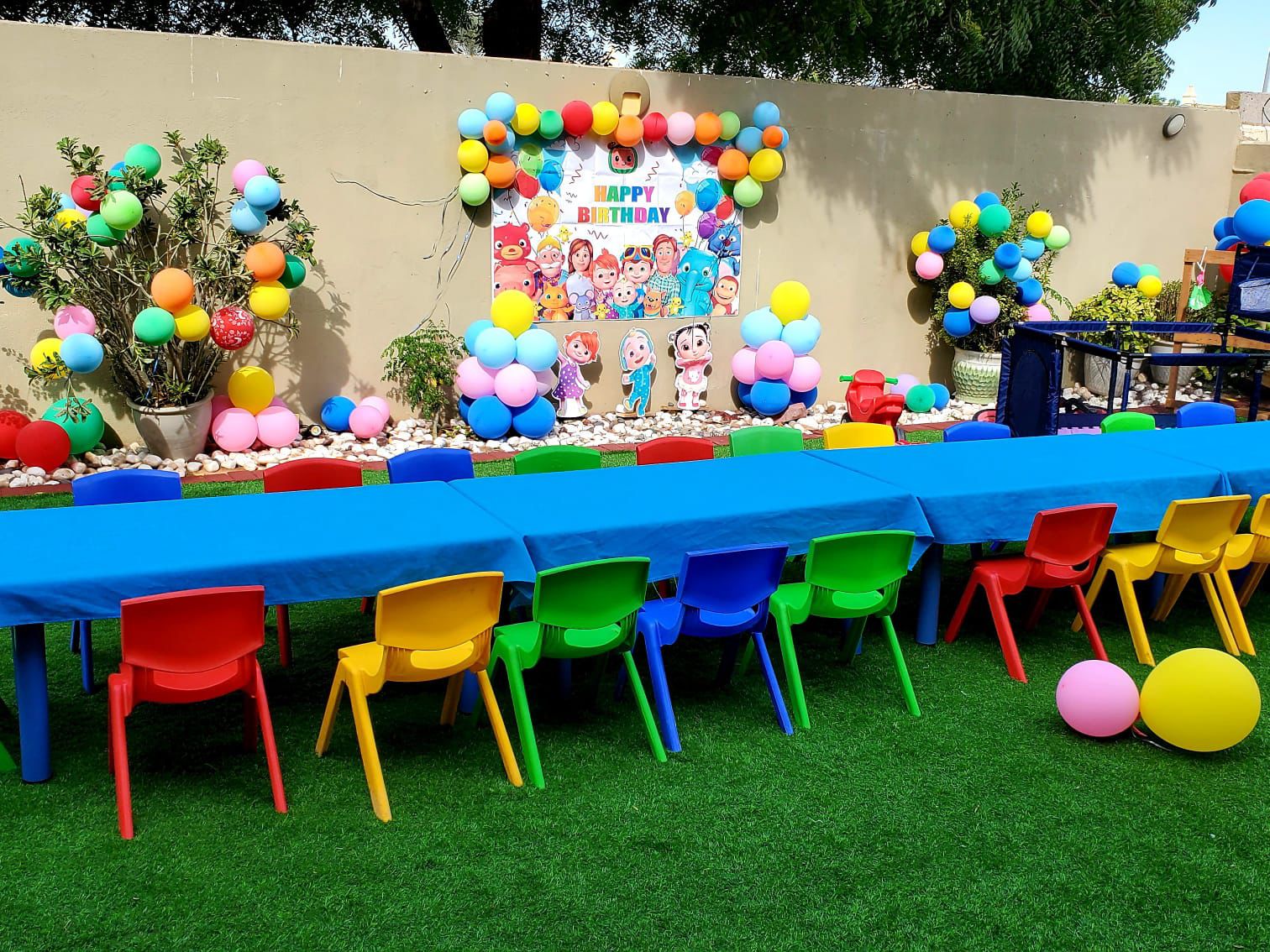 Kids birthday dessert zone